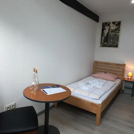 Hotel Schloss Walbeck 3*