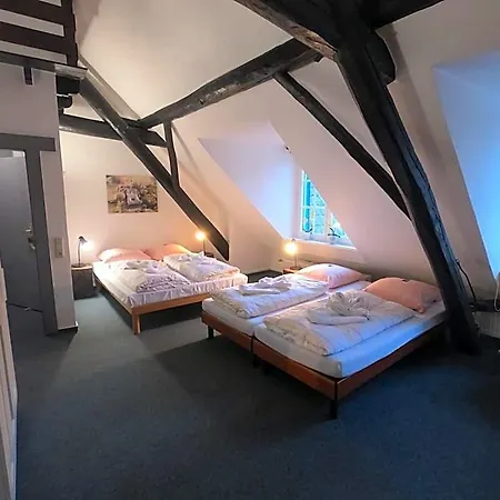 Schloss Walbeck 3*