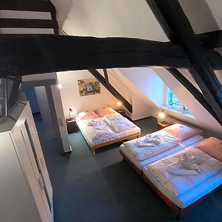 Schloss Walbeck מלון 3*